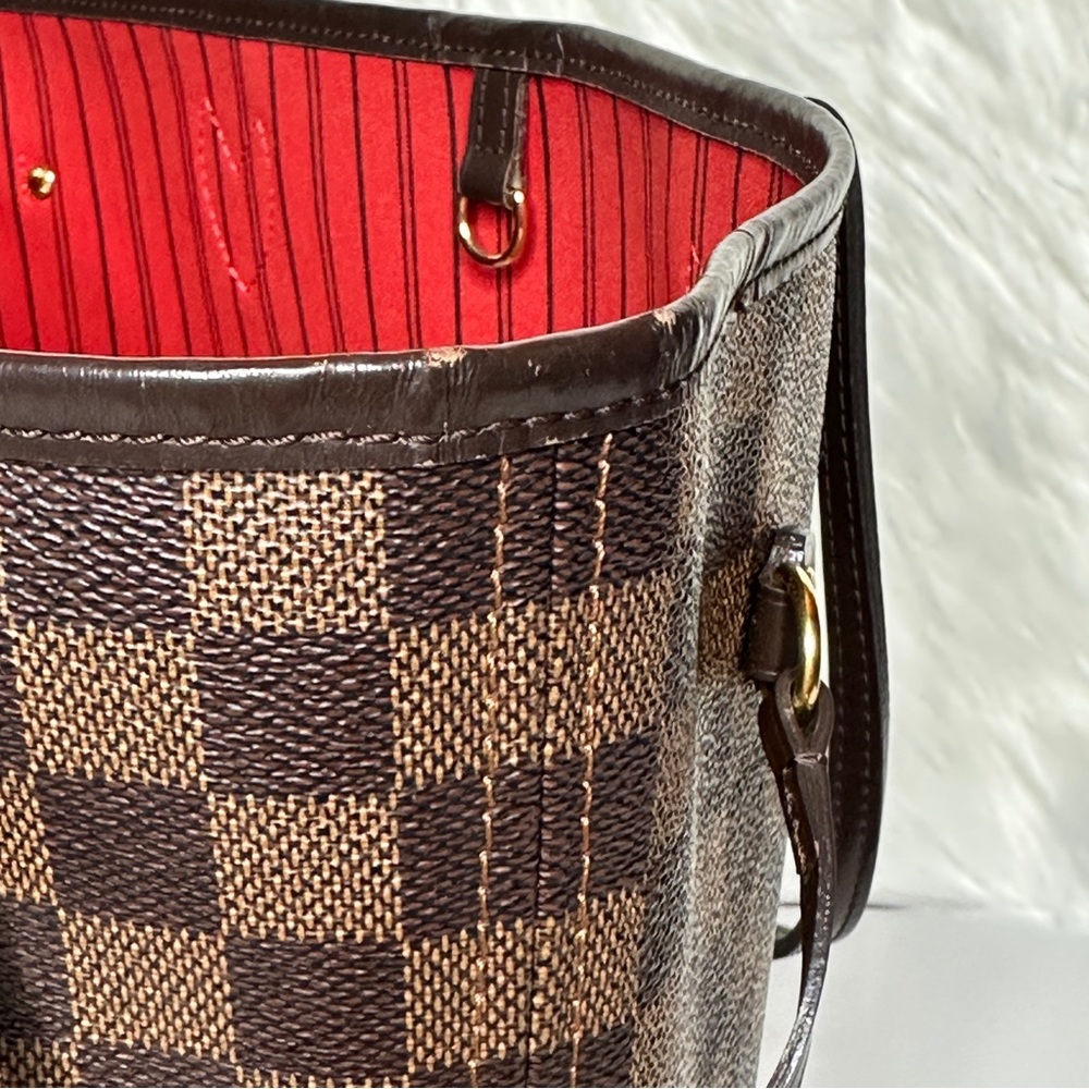 Louis Vuitton DE Neverfull MM Cherry Tote - Picture 10 of 16